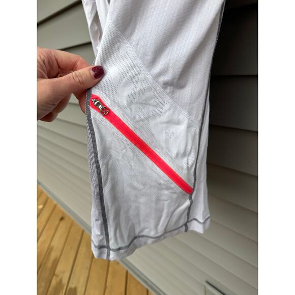 Lululemon Run size 8 Wild 1/2 Zip Long Sleeve Top - Wee Stripe White Fossil RARE - Picture 8 of 16
